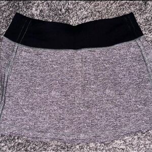 Lululemon grey pace rival mid rise skirt